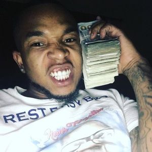 Meet your Posher, Antoine